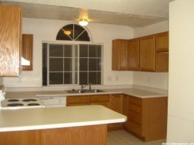 3930 W 4750 S, Roy, UT 84067 — photo 3