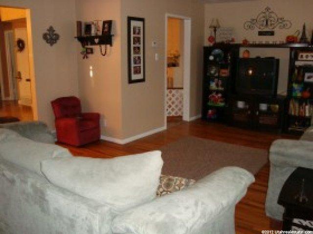 349 E 4525 S, Washington Terrace, UT 84405 — photo 7