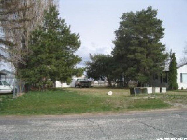 1122 N 1500 W, Clinton, UT 84015 — photo 2