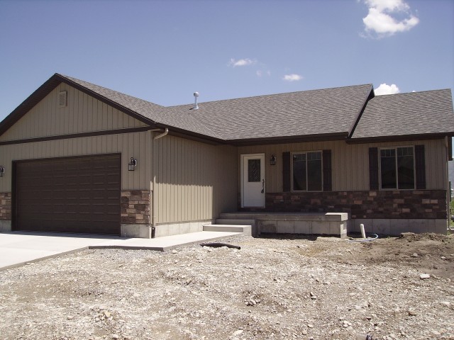 626 N 850 E, Wellsville, UT 84339 — photo 9