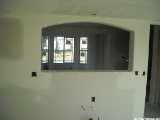 847 W 2150 N, Pleasant View, UT 84414 — photo 4