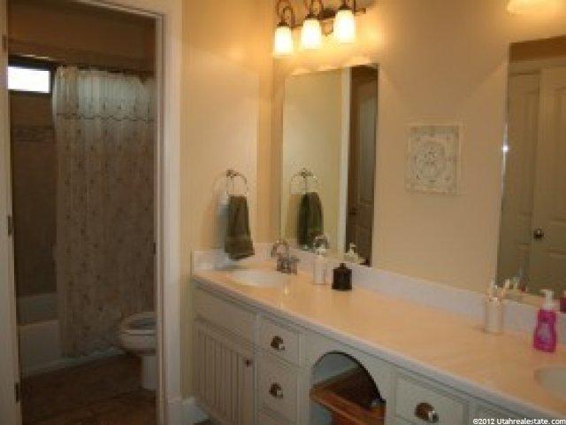2333 S 2050 W, Syracuse, UT 84075 — photo 4