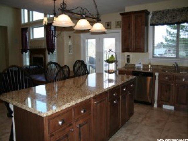 2333 S 2050 W, Syracuse, UT 84075 — photo 8