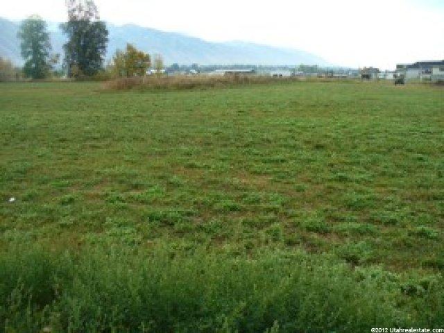 72 W 200 S #6, Hyde Park, UT 84318 — photo 2