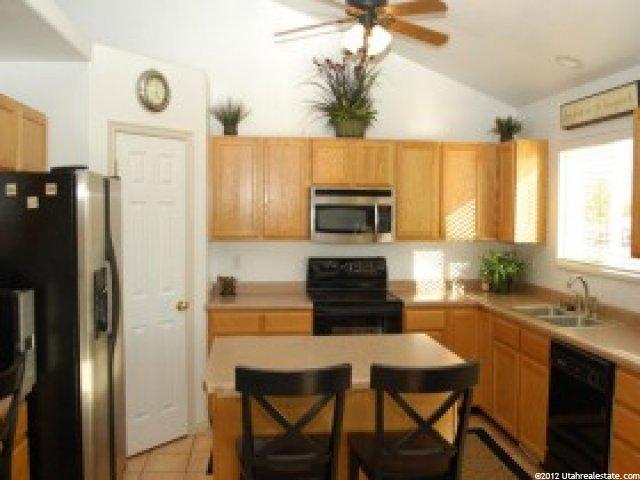 142 E 2675 S, Clearfield, UT 84015 — photo 5