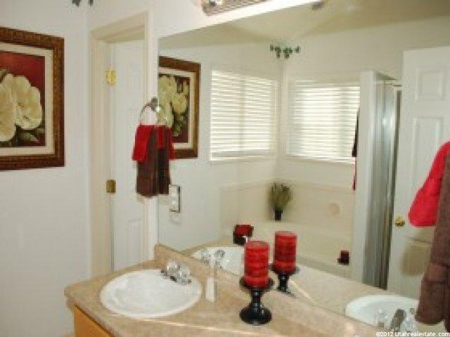 142 E 2675 S, Clearfield, UT 84015 — photo 8