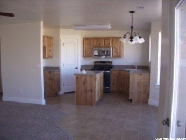 1541 N 25 E, Layton, UT 84041 — photo 2