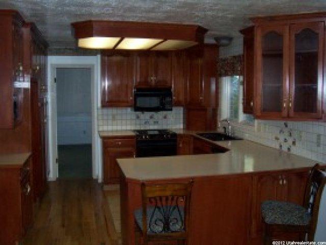 1542 Navajo Dr, Ogden, UT 84403 — photo 2