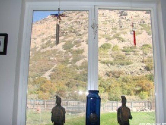 1222 N Willard Peak Dr E, Ogden, UT 84404 — photo 12