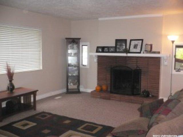 5045 S 2325 W, Roy, UT 84067 — photo 3
