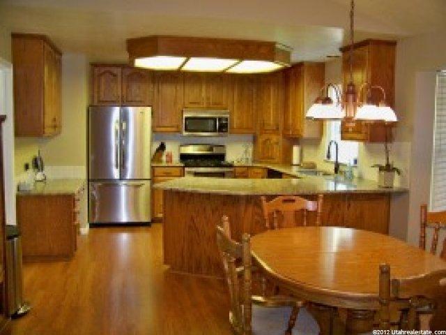 3528 N 2175 E, Layton, UT 84040 — photo 2