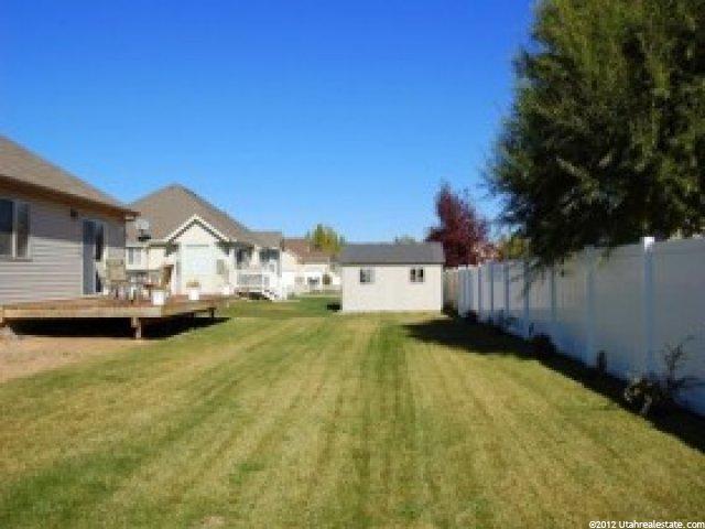 1146 N 1285 W, Clinton, UT 84015 — photo 11