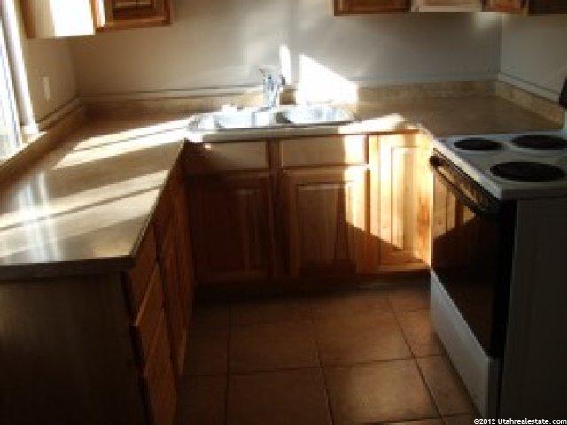 905 N 1200 W, Marriott Slaterville, UT 84404 — photo 2
