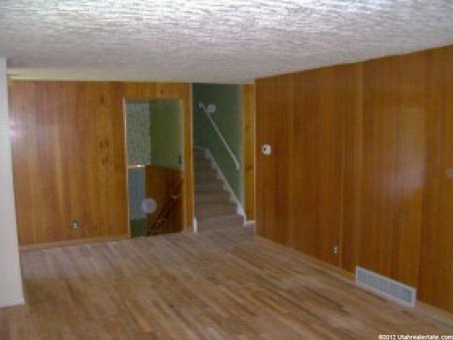 39 S Talbot Dr, Layton, UT 84041 — photo 4