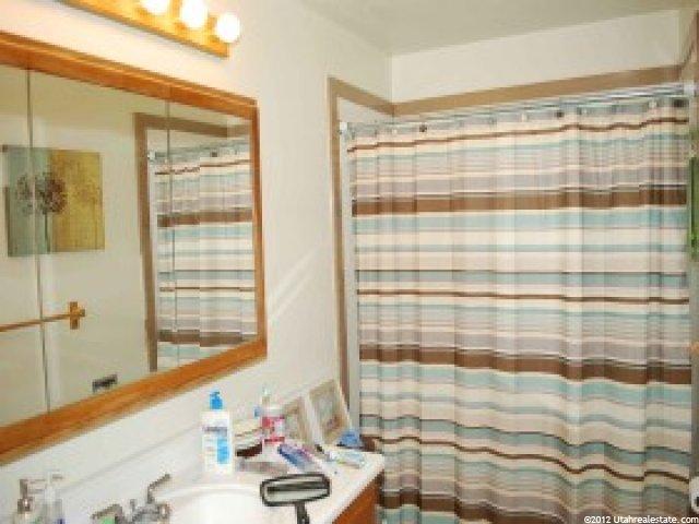 1639 N 1600 W, Clinton, UT 84015 — photo 6