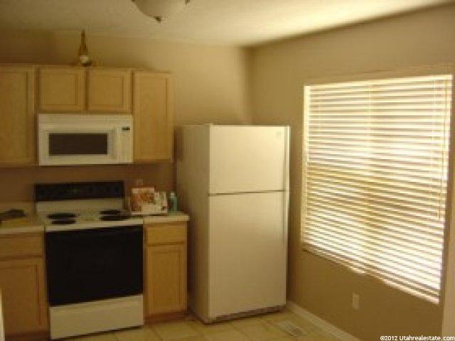 519 S 425 E, Clearfield, UT 84015 — photo 5
