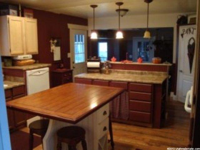 1492 N 1900 W, Farr West, UT 84404 — photo 5