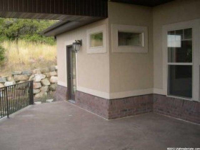 3382 N Shoreline Cir, Layton, UT 84040 — photo 8
