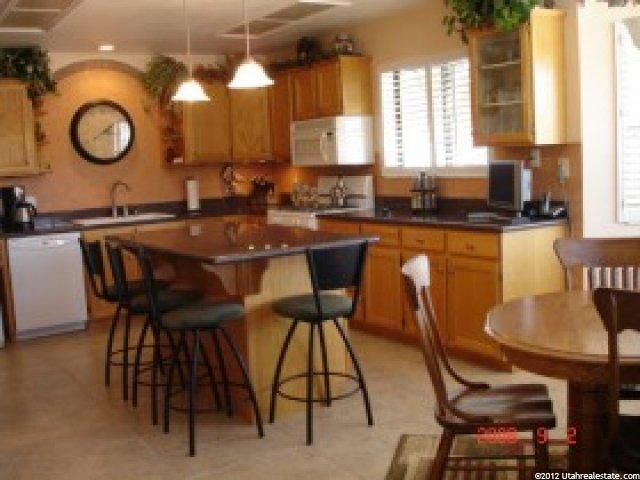 75 S Pioneer Cir, Brookside, UT 84782 — photo 3
