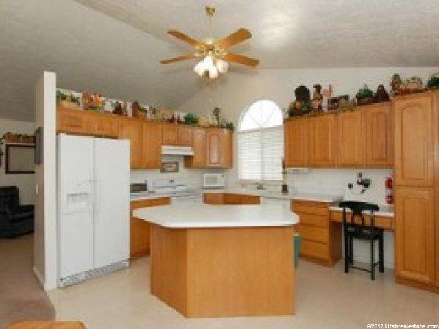 1758 N 250 W, Layton, UT 84041 — photo 3