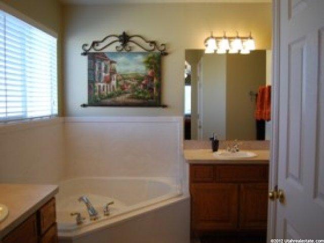 2284 W 1175 S, Syracuse, UT 84075 — photo 5