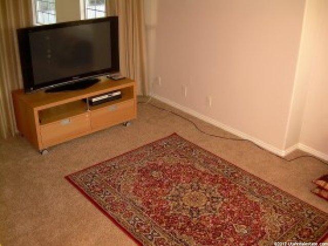 10463 S Sandy Point Dr E, Sandy, UT 84094 — photo 5