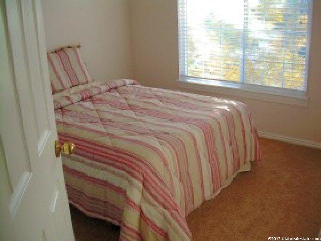 10463 S Sandy Point Dr E, Sandy, UT 84094 — photo 8