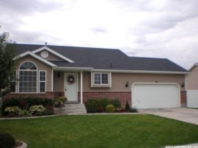 196 E 2275 S, Clearfield, UT 84015 — photo 2