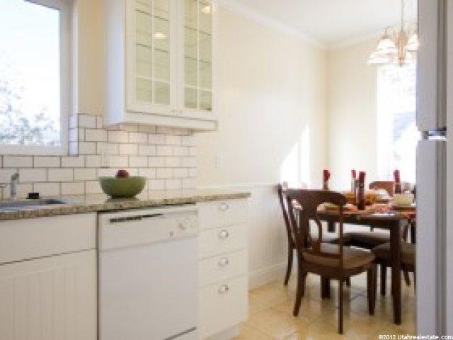 261 E 7390 S, Midvale, UT 84047 — photo 6