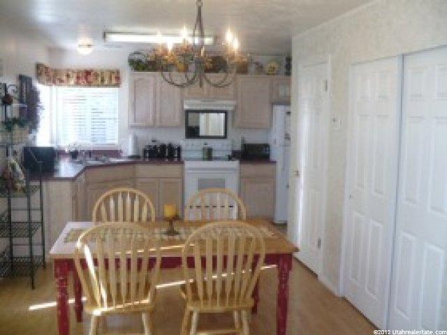 2023 Jenny Ln, Clearfield, UT 84015 — photo 3