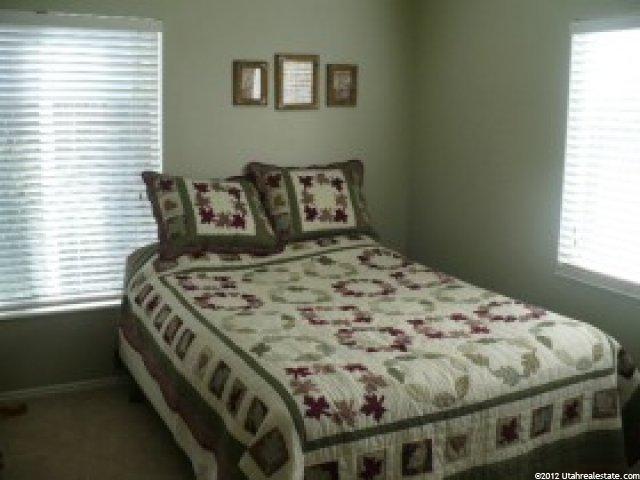 2023 Jenny Ln, Clearfield, UT 84015 — photo 6