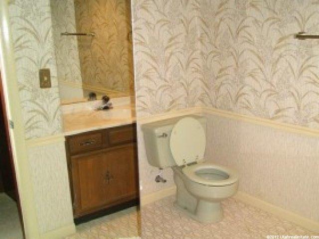 2428 E Robidoux Rd, Sandy, UT 84093 — photo 12
