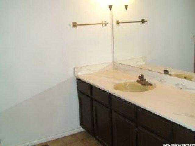 2428 E Robidoux Rd, Sandy, UT 84093 — photo 8