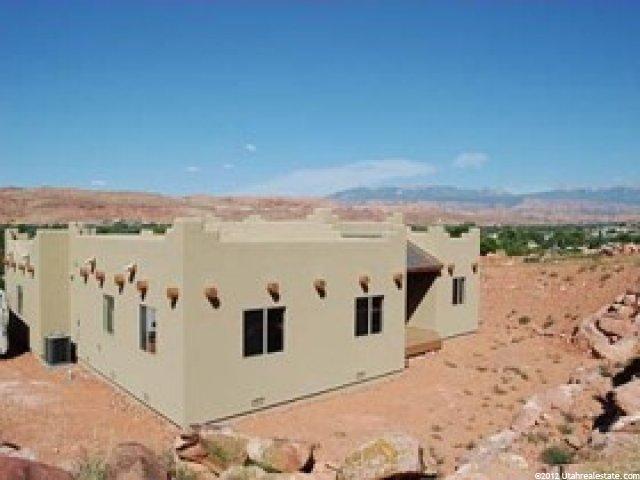 633 Doc Allen Dive, Moab, UT 84532 — photo 2