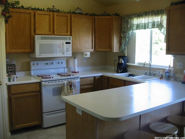 4670 S 1100 E, South Ogden, UT 84403 — photo 3