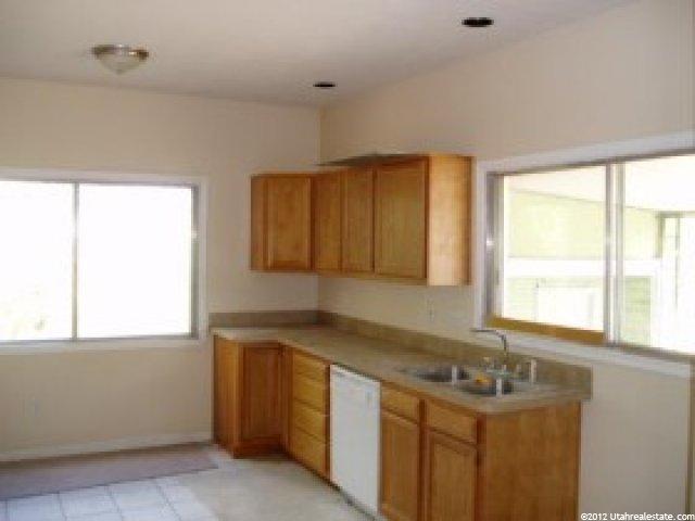 490 W 24th St, Ogden, UT 84401 — photo 2