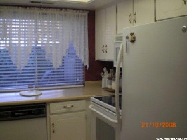 272 Peach Ln, Bountiful, UT 84010 — photo 5