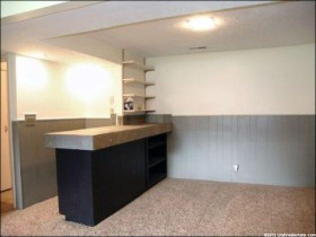 943 E Elaine Dr S, Bountiful, UT 84010 — photo 6