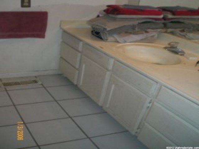 2065 W 5900 S, Roy, UT 84067 — photo 8