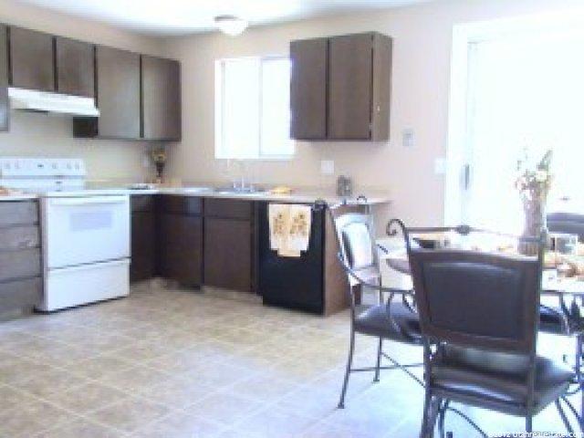 869 Daisy St, Sandy, UT 84094 — photo 4