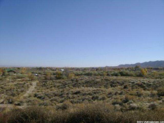 1075 W 2500 S, Vernal, UT 84078 — photo 2