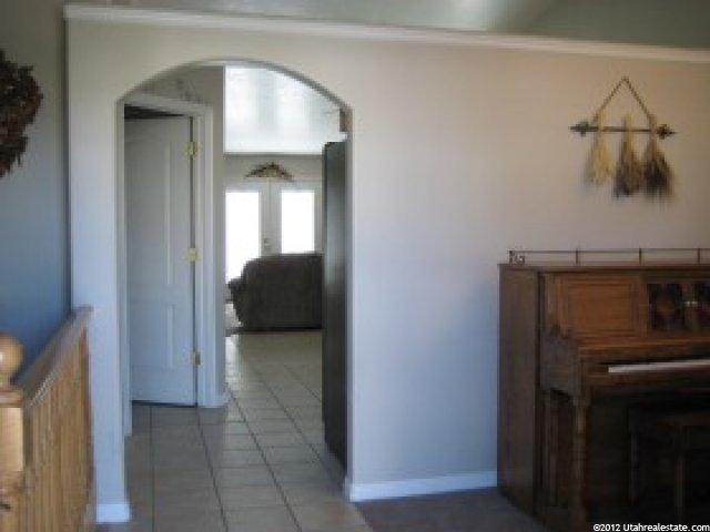 1041 W 350 S, Layton, UT 84041 — photo 3
