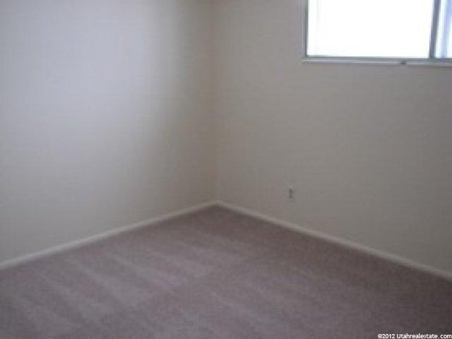 5177 S 2675 W, Roy, UT 84067 — photo 9