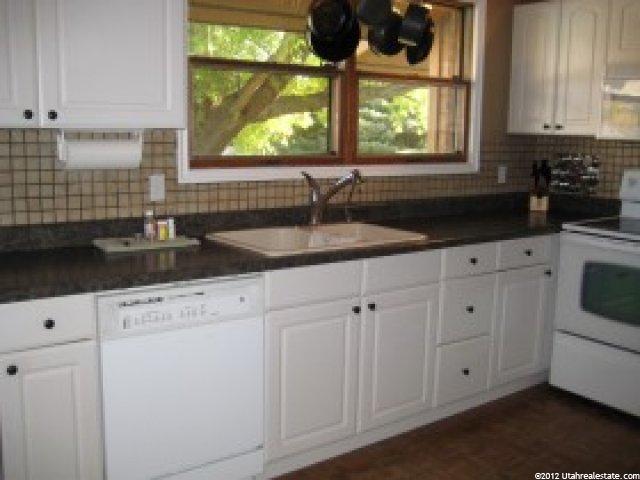 5904 S 1075 E, South Ogden, UT 84405 — photo 3