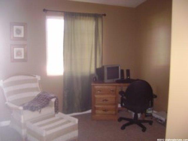 490 E 700 S #B24, Clearfield, UT 84015 — photo 7