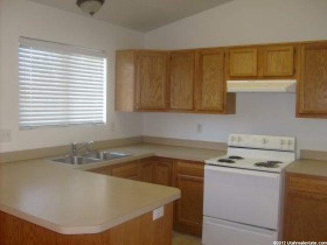 1670 W 300 N, West Point, UT 84015 — photo 2