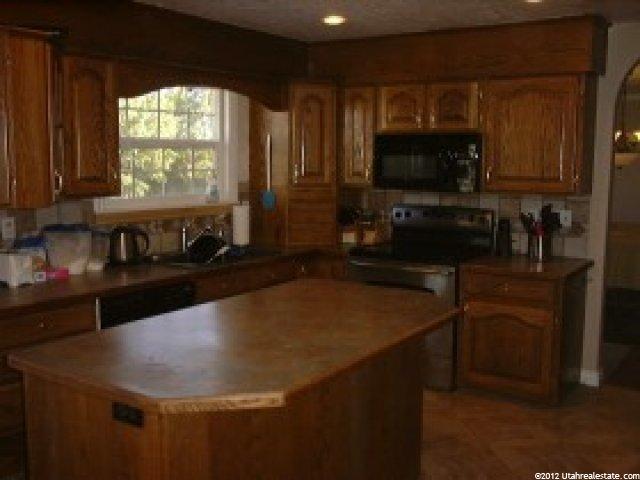 1736 N 1500 E, Maeser, UT 84078 — photo 4