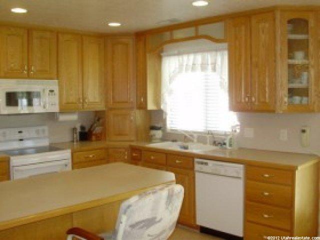 1342 N 1500 W, Clinton, UT 84015 — photo 6