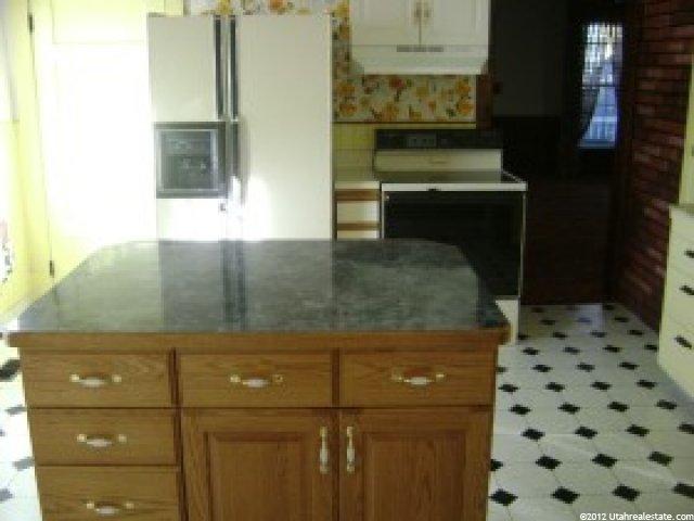 747 S Main St, Willard, UT 84340 — photo 4