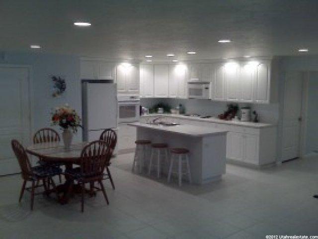 5967 S 450 E, Murray, UT 84107 — photo 10